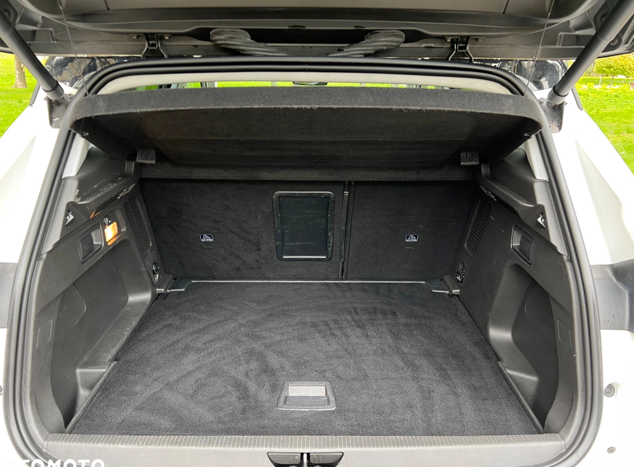 Opel Grandland X cena 63900 przebieg: 167533, rok produkcji 2017 z Siewierz małe 742